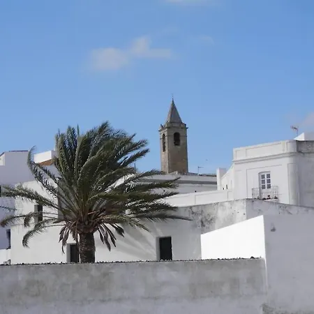 Casa Solariega En Centro De Vejer 贝赫尔-德拉弗龙特拉